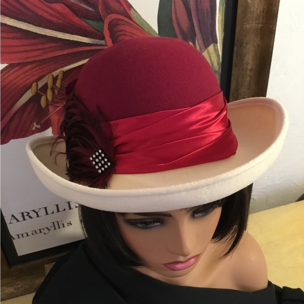 Vintage Hat by Michael Howard - Picture 2 of 9